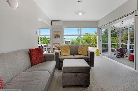 Photo of property in 59 Hutchinsons Road, Bucklands Beach, Auckland, 2014