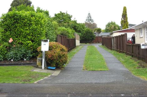 Photo of property in 28 Sunnypark Avenue, Rosehill, Papakura, 2113
