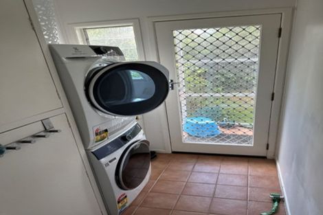 Photo of property in 2/43 Northumberland Avenue, Belmont, Auckland, 0622