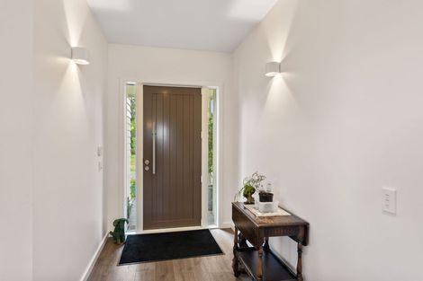 Photo of property in 32 Ketemaringi Way, Manakau, Levin, 5573