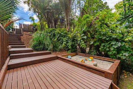 Photo of property in 169 Wairere Road, Waitakere, Henderson, 0782