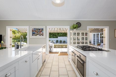 Photo of property in 70 Te Moana Road, Waikanae Beach, Waikanae, 5036