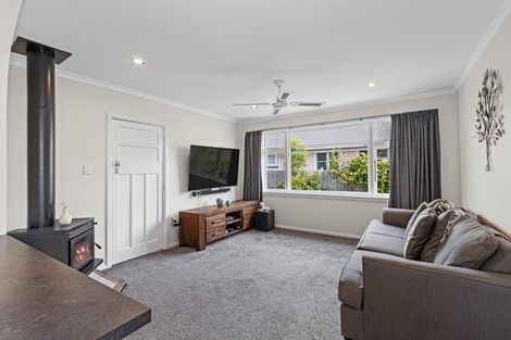 Photo of property in 215 Breezes Road, Aranui, Christchurch, 8061