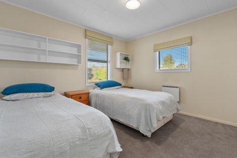 Photo of property in 261 Beacon Point Road, Wanaka, 9305