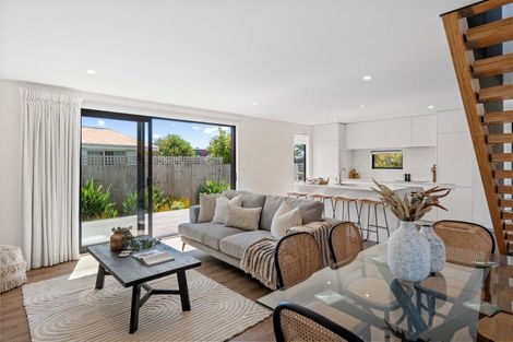 Photo of property in 1/45 Division Street, Riccarton, Christchurch, 8041