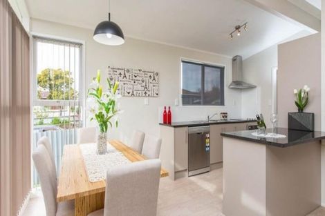 Photo of property in 9 Serrano Place, Clover Park, Auckland, 2023