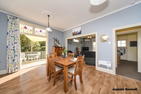 Photo of property in 110 Hastings Street, Halcombe, Feilding, 4779