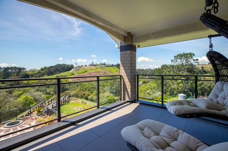 Photo of property in 236 Whitford Road, Shamrock Park, Howick, 2571