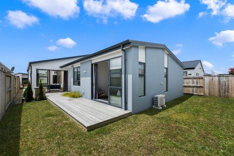 Photo of property in 26 Knightia Drive, Papamoa Beach, Papamoa, 3118