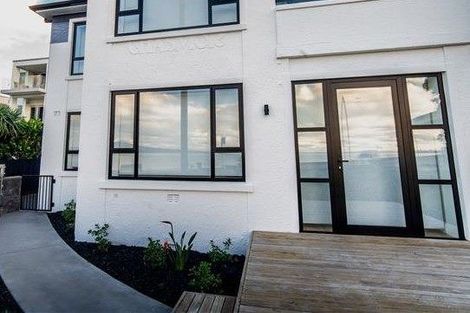 Photo of property in 8/349 Tamaki Drive, Saint Heliers, Auckland, 1071