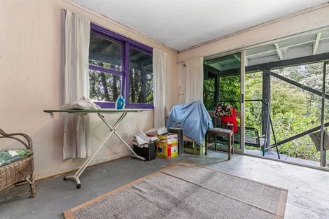 Photo of property in 50 Bays Road, Orere Point, Papakura, 2585