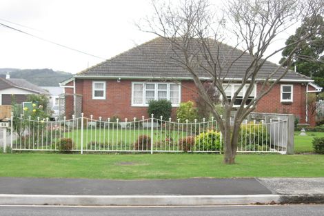 Photo of property in 29 Thornycroft Avenue, Epuni, Lower Hutt, 5011