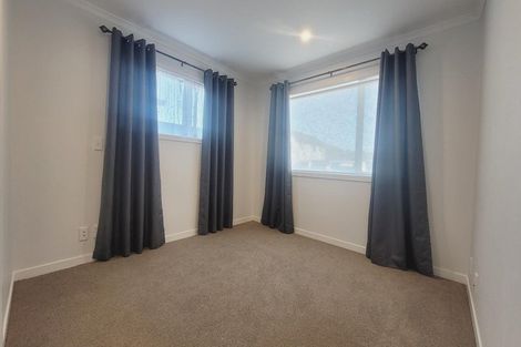 Photo of property in 26 Karearea Avenue, Kenepuru, Porirua, 5022