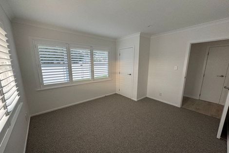 Photo of property in 117 Vodanovich Road, Te Atatu South, Auckland, 0610