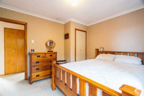 Photo of property in 55 Elwyn Crescent, Green Island, Dunedin, 9018