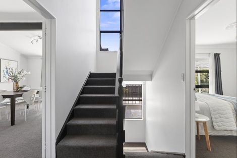 Photo of property in 73 Gilbass Avenue, Hamilton Lake, Hamilton, 3204