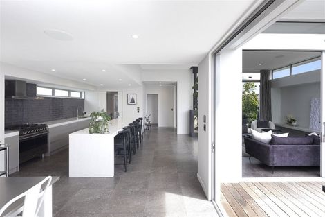 Photo of property in 176 Idris Road, Strowan, Christchurch, 8052