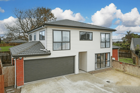 Photo of property in 112a Longford Park Drive, Takanini, 2112