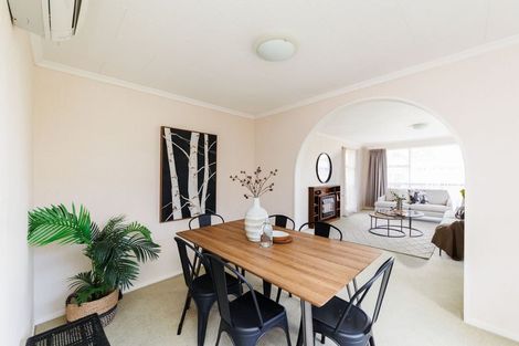Photo of property in 9 Huhana Court, Hokowhitu, Palmerston North, 4410