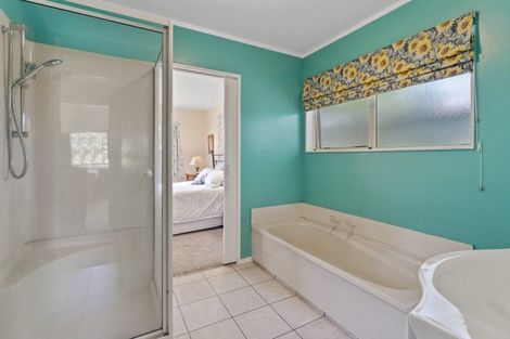 Photo of property in 41 Campbell Avenue, Paraparaumu, 5032