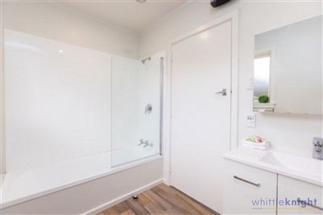 Photo of property in 86 Maidstone Road, Ilam, Christchurch, 8041