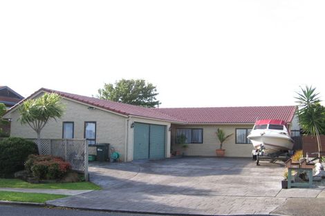 Photo of property in 7 Skilling Place, Farm Cove, Auckland, 2012