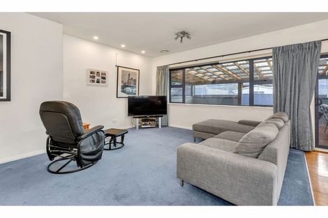 Photo of property in 27 Trinity Avenue, Epuni, Lower Hutt, 5011