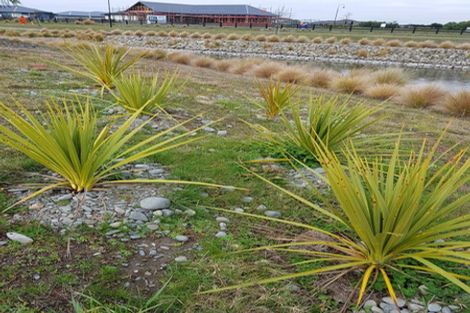 Photo of property in 137 Lake Hood Drive, Huntingdon, Ashburton, 7774