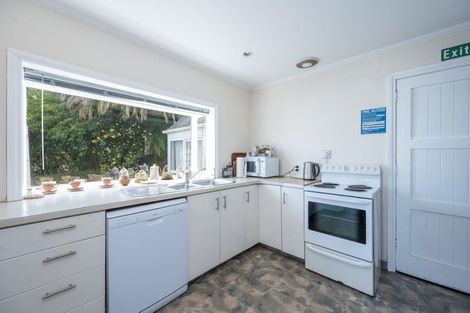 Photo of property in 75 Tahunanui Drive, Tahunanui, Nelson, 7011