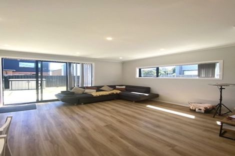 Photo of property in 6 Gloaming Lane, Wallaceville, Upper Hutt, 5018