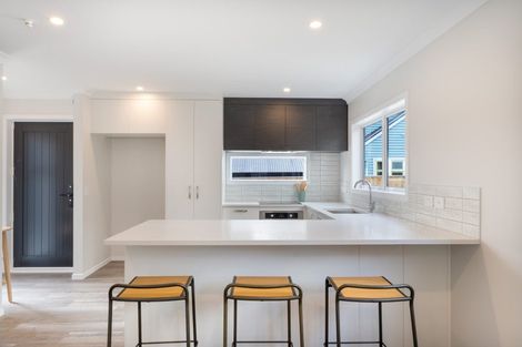 Photo of property in 20c Korau Grove, Stokes Valley, Lower Hutt, 5019