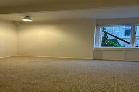 Photo of property in 61 Central Terrace, Kelburn, Wellington, 6012