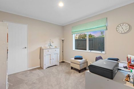 Photo of property in 9 Saint Kilda Place, Papamoa Beach, Papamoa, 3118
