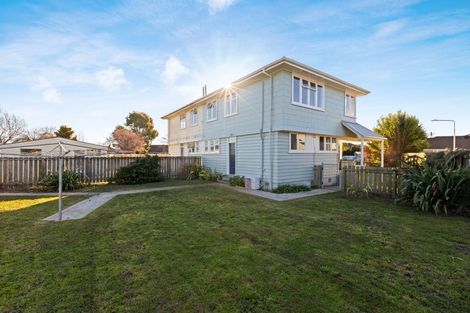 Photo of property in 8-10 Dix Crescent, Riversdale, Blenheim, 7201