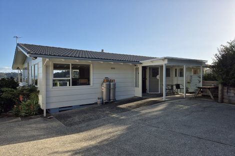 Photo of property in 121 James Street, Coromandel, 3506