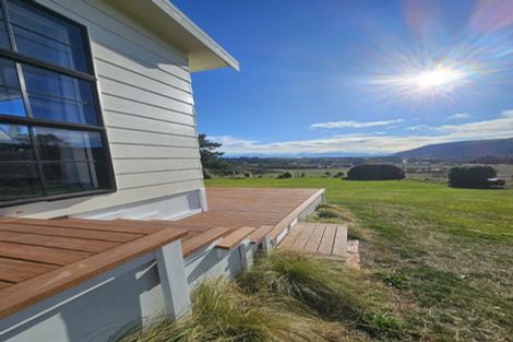 Photo of property in 4 Cemetery Road, Albury, 7984