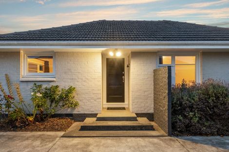 Photo of property in 59 Charlcott Street, Burnside, Christchurch, 8053