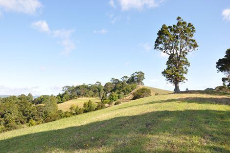 Photo of property in 5 Kookaburra Drive, Tawharanui Peninsula, Warkworth, 0986