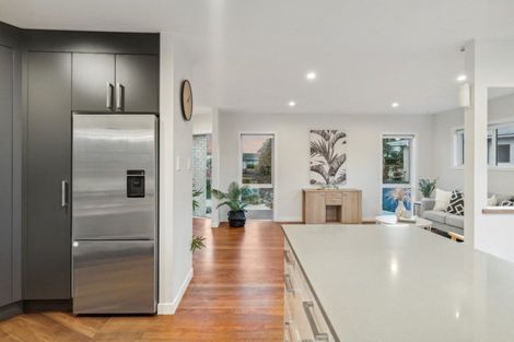 Photo of property in 5 Harris Street, Mount Maunganui, 3116