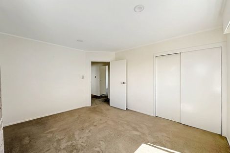 Photo of property in 58 Knightsbridge Drive, Forrest Hill, Auckland, 0620