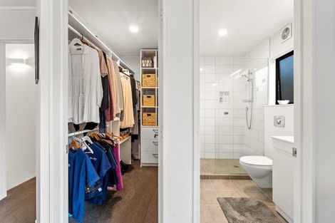 Photo of property in 8 Brixton Road, Manly, Whangaparaoa, 0930