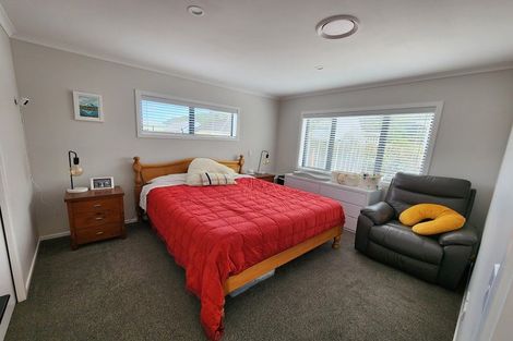 Photo of property in 1184a Taita Drive, Taita, Lower Hutt, 5011