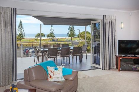 Photo of property in 221 Onemana Drive, Onemana, Whangamata, 3691