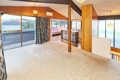 Photo of property in 1022 Whangaparaoa Road, Tindalls Beach, Whangaparaoa, 0930