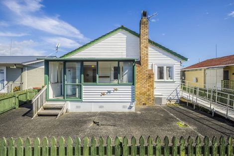 Photo of property in 252b Great South Road, Manurewa, Auckland, 2102