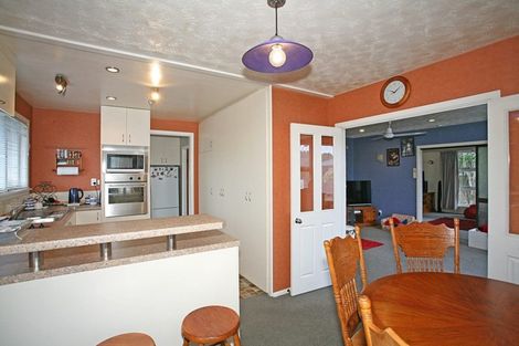 Photo of property in 15 Dunluce Place, Hornby, Christchurch, 8042