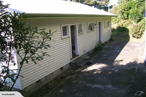 Photo of property in 69 Moorefield Road, Johnsonville, Wellington, 6037