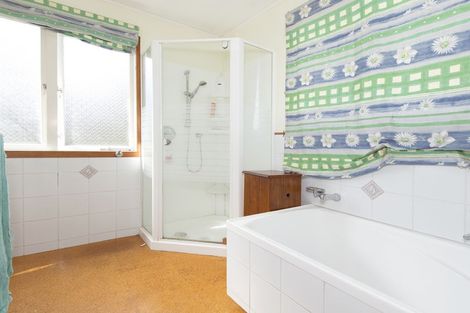 Photo of property in 30 Tiri Road, Manly, Whangaparaoa, 0930