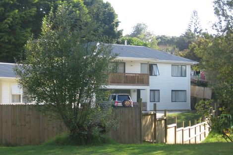 Photo of property in 1/18 Halberg Street, Glenfield, Auckland, 0629