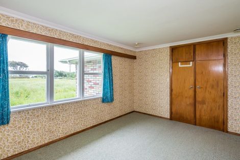 Photo of property in 261 Rangiuru Road, Otaki, 5512